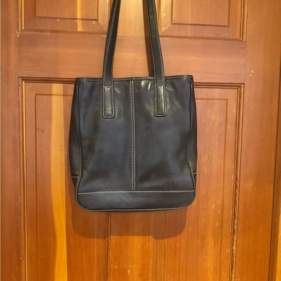 Coach Black Leather Shoulder Tote with White Contrast Stitching L2S-7776 - Picture 10 of 16